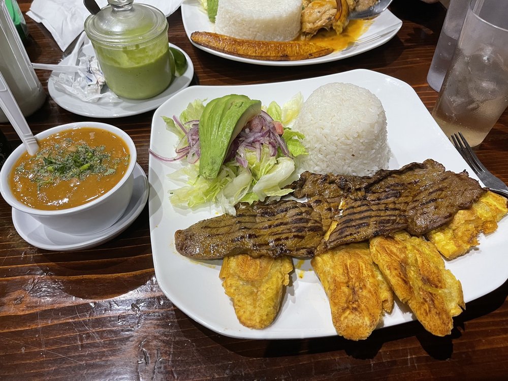 LINDA AZOGUENITA BAKERY & RESTAURANT Updated November 2024 72