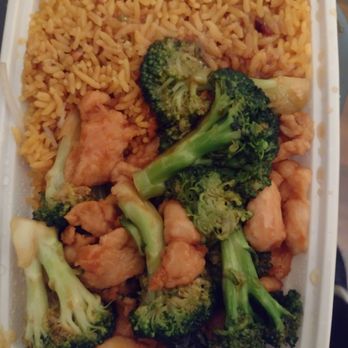 Hing Wong Restaurant - If THIS is what you call E-X-T-R-A SAUCE then I'd hate to see what NO SAUCE looks like... WORST chinese of my LIFE - Chinese Near Me - Waterbury, Connecticut