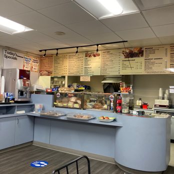 Fair Lakes Deli - Deli in Boeing building - New American Near Me - Fairfax, Virginia