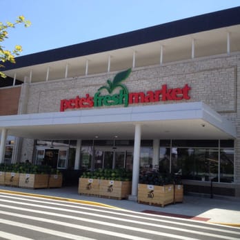 Pete's Fresh Market - The front entrance. - Grocery Near Me - Chicago, Illinois