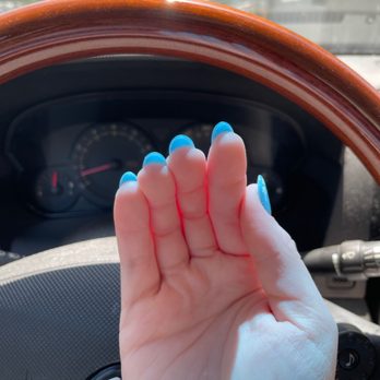 Calvin's - Perfectly clean shaping! Not too thick, not too thin! - Nail Salons Near Me - Templeton, California