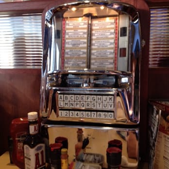 Silver Diner - Table jukeboxes - New American Near Me - Waldorf, Maryland Silver Diner - Table jukeboxes - New American Near Me - Waldorf, Maryland