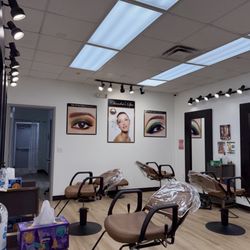 Chandni's Spa & BROWS