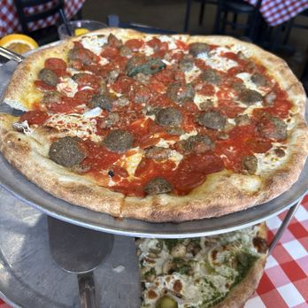 Grimaldi's Pizzeria - The Don - Pizza Near Me - Las Vegas, Nevada