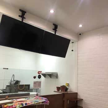 LA Home Construction - White paint interior . Inside of store - General Contractors Near Me - Beverly Hills, California