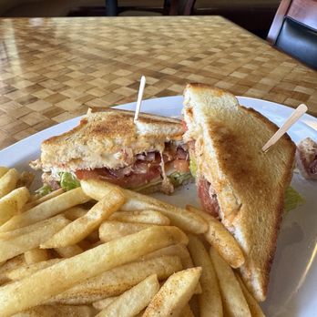Mi Caffecito - Grilled Chicken Sandwich (No Bacon) - Coffee & Tea Near Me - Rancho Cucamonga, California Mi Caffecito - Grilled Chicken Sandwich (No Bacon) - Coffee & Tea Near Me - Rancho Cucamonga, California