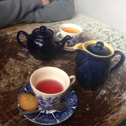 The Bicycle Shop - Different varieties of teas.