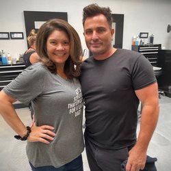 Aura Salon