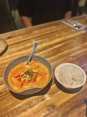 Must Be Thai by null