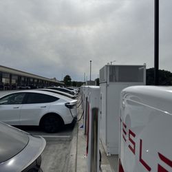 Tesla Supercharger - Superchargers