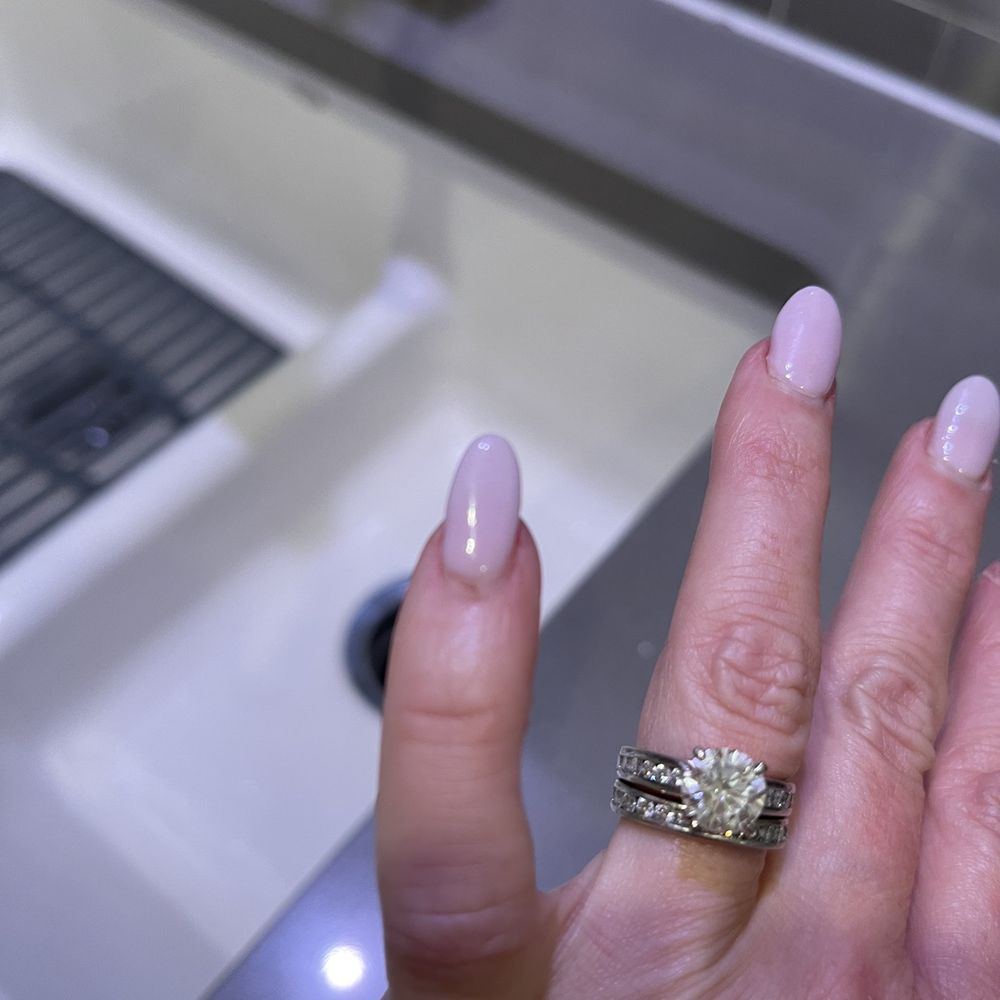 Bellacures - Cut cuticles on both pinkies and thumbs - Nail Salons Near Me - Dallas, Texas