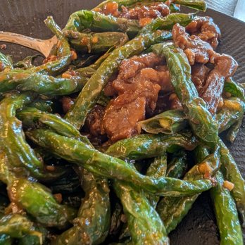 Chloe’s Kitchen - Garlic green beans with beef - Asian Fusion Near Me - Santa Cruz, California