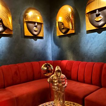 Level Restaurant & Bar - Decor - Desserts Near Me - New York, New York Level Restaurant & Bar - Decor - Desserts Near Me - New York, New York