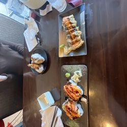 Aki - Sushi