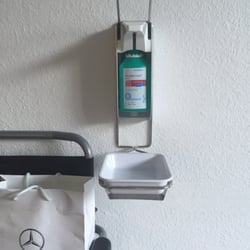Ev. Krankenhaus Oberhausen - Desinfektion im Vorbeigehen