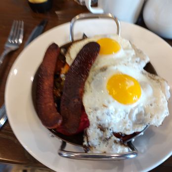 Rize Carmel - Smoking Goose Chorizo skillet - Breakfast & Brunch Near Me - Carmel, Indiana