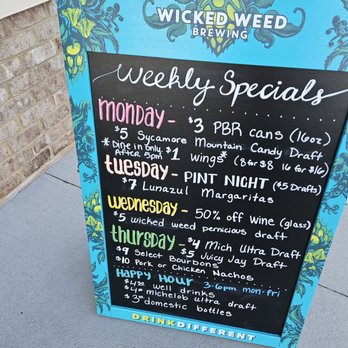 Blue Smokehouse & Bar - Weekly specials - Salad Near Me - Fort Mill, South Carolina Blue Smokehouse & Bar - Weekly specials - Salad Near Me - Fort Mill, South Carolina