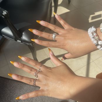 Tutti Nails & Spa - Nail Salons Near Me - Fort Lee, New Jersey Tutti Nails & Spa - Nail Salons Near Me - Fort Lee, New Jersey