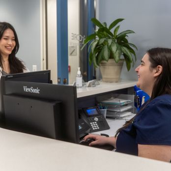 CORE Chiropractic - Galleria Area - Checking in for treatment - Chiropractors Near Me - Houston, Texas CORE Chiropractic - Galleria Area - Checking in for treatment - Chiropractors Near Me - Houston, Texas