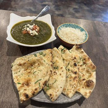 Moon Indian Cuisine - Garlic Naan - Indian Near Me - Alpharetta, Georgia Moon Indian Cuisine - Garlic Naan - Indian Near Me - Alpharetta, Georgia