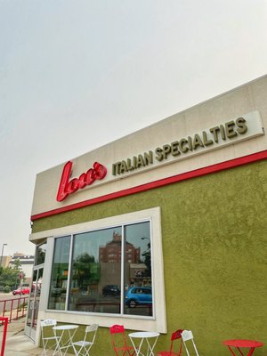 Lou's Italian Specialties by null