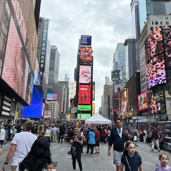 Times Square - Landmarks & Historical Buildings Near Me - New York, New York Times Square - Landmarks & Historical Buildings Near Me - New York, New York