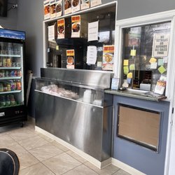 Carryout: place your order at the window!