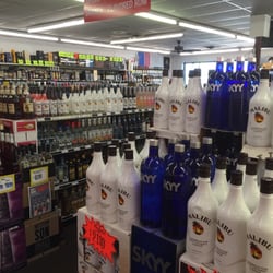 M & R Liquor