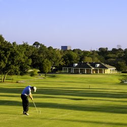Spring Hill Golf Course - Located in the heart of Mobile, Spring Hill Golf Course has been serving the greater Mobile area since 1930. Our 18 hole, par 72 golf course