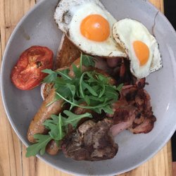 The Point Cafe - Mixed grill breakfast