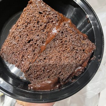 Apizza Brooklyn Resto + Vino - Triple Chocolate Cake - Pizza Near Me - Pinecrest, Florida Apizza Brooklyn Resto + Vino - Triple Chocolate Cake - Pizza Near Me - Pinecrest, Florida