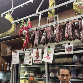 G & R Deli - Delis Near Me - Bronx, New York