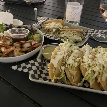 Kopitos - Food Trucks Near Me - Newberg, Oregon