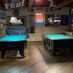 Trevor's Rustic Inn - Pool tables! The pool cues are in fine shape.