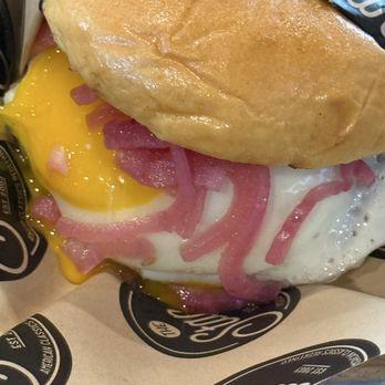 The Stand - American Classics Redefined - Egg burger - New American Near Me - San Juan Capistrano, California