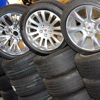 Huston Cadillac - Buy new tires from Huston Cadillac Buick GMC! - Car Dealers Near Me - Lake Wales, Florida Huston Cadillac - Buy new tires from Huston Cadillac Buick GMC! - Car Dealers Near Me - Lake Wales, Florida