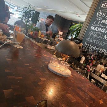 The Henry - Sticky messy small bar - New American Near Me - Dallas, Texas The Henry - Sticky messy small bar - New American Near Me - Dallas, Texas