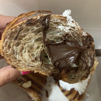 L'Artisane Creative Bakery - Nocciolata Croissant - Bakeries Near Me - Coral Gables, Florida L'Artisane Creative Bakery - Nocciolata Croissant - Bakeries Near Me - Coral Gables, Florida