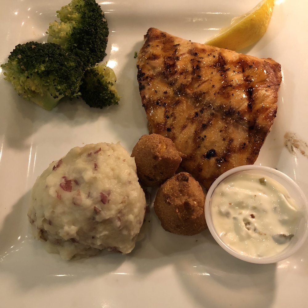 Brother's - Salmon, mashed potatoes, and steamed broccoli! So good - American Near Me - Young Harris, Georgia Brother's - Salmon, mashed potatoes, and steamed broccoli! So good - American Near Me - Young Harris, Georgia