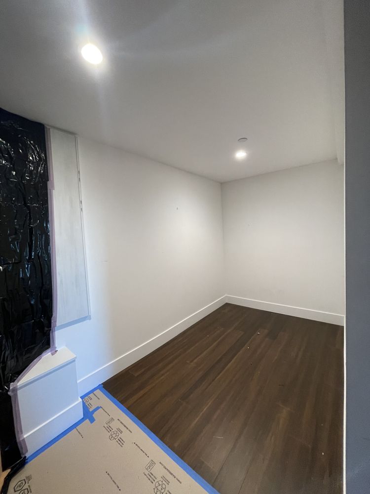 Slide of R7 Construction