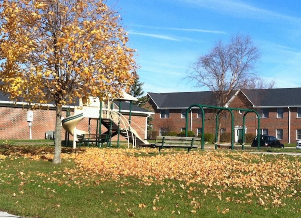 TURNBERRY SQUARE APARTMENTS Updated August 2024 5000 Prestwick Sq