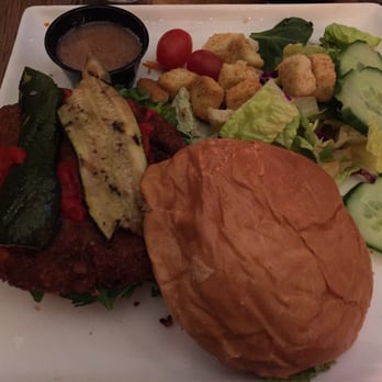 Montezuma Roadhouse - Quinoa burger - Steakhouses Near Me - Keystone, Colorado