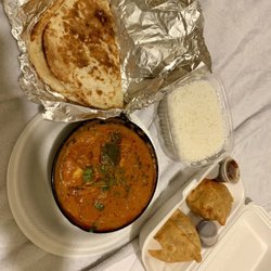 Prime Tandoori - Chicken Tikka Masala, naan, veggie samosas, basmati rice