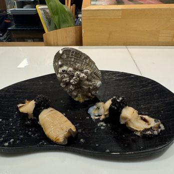 Hihimanu Sushi - Read the 1 star reviews before you decide to book this place - Sushi Bars Near Me - Honolulu, Hawaii Hihimanu Sushi - Read the 1 star reviews before you decide to book this place - Sushi Bars Near Me - Honolulu, Hawaii