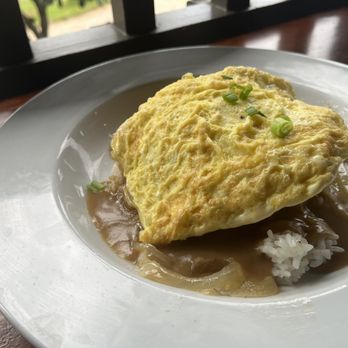Lulu's Waikiki - Loco Moco - Burgers Near Me - Honolulu, Hawaii