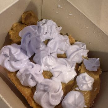 Filipinosoul - Sweet potato pie w/ Ube whip cream - Soul Food Near Me - Sunnyvale, California