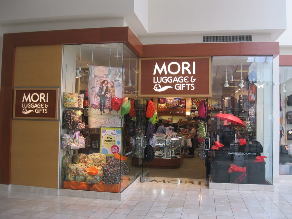 MORI LUGGAGE & GIFTS Updated September 2024 400 Barrett Pkwy, Kennesaw, Leather