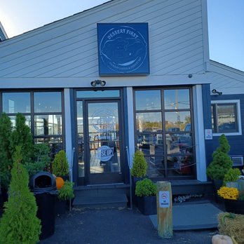Dessert First - the front entrance of a restaurant - Desserts Near Me - Grasonville, Maryland