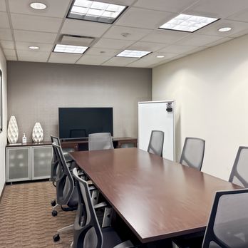 Regus - Forest Hills Tower - Shared Office Spaces Near Me - Forest Hills, New York