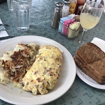 Martha's - American Near Me - Hermosa Beach, California Martha's - American Near Me - Hermosa Beach, California